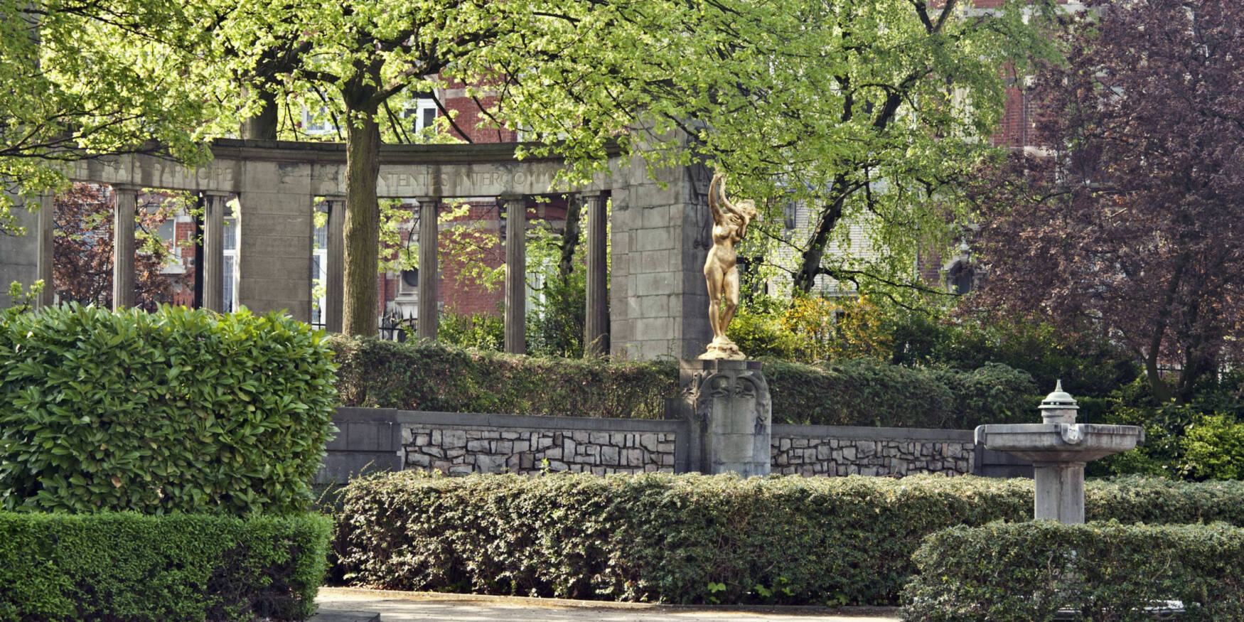 27417443609_ae392ab06f_o-1