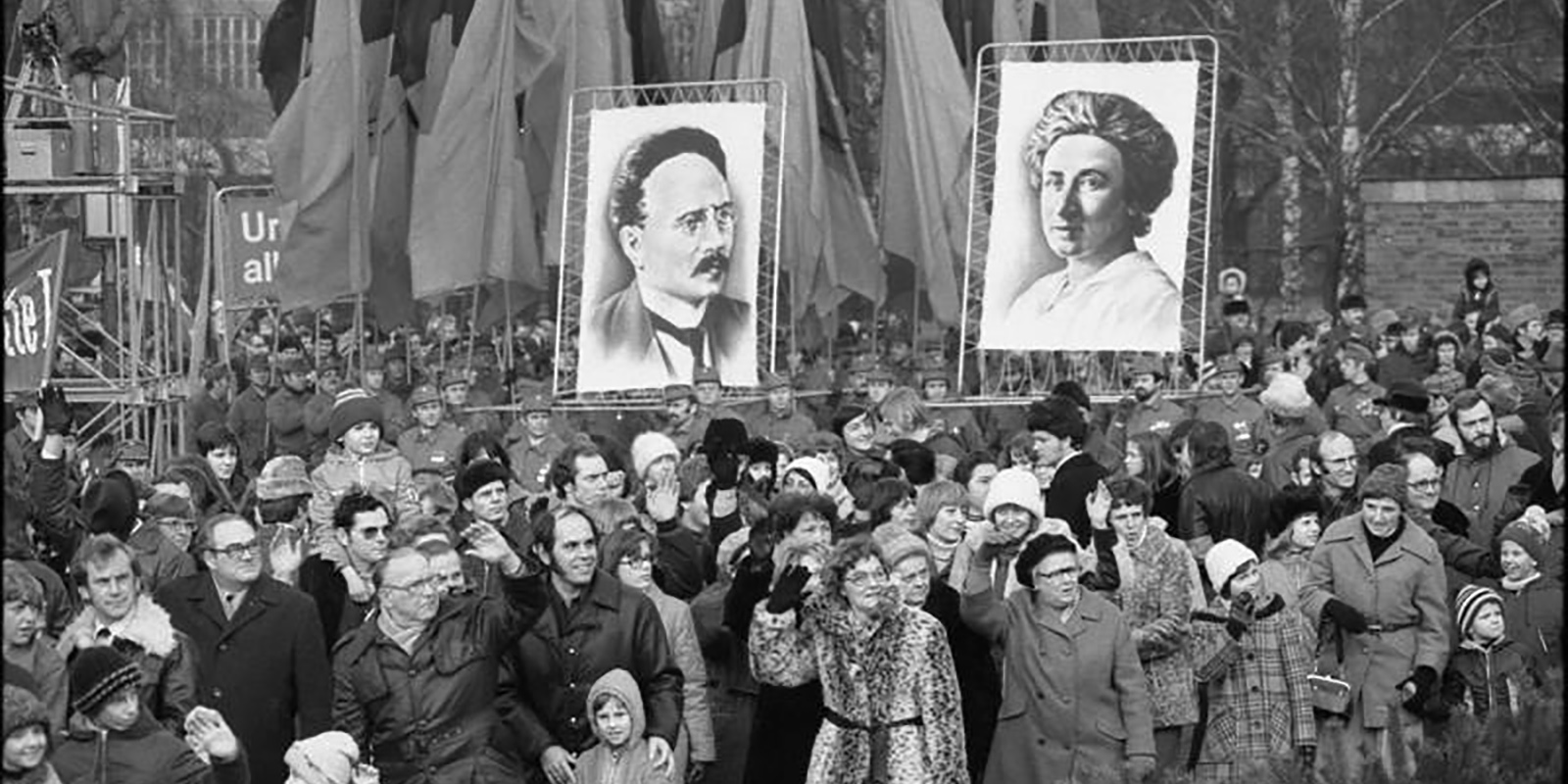 Berlin, Gedenken Liebknecht und Luxemburg