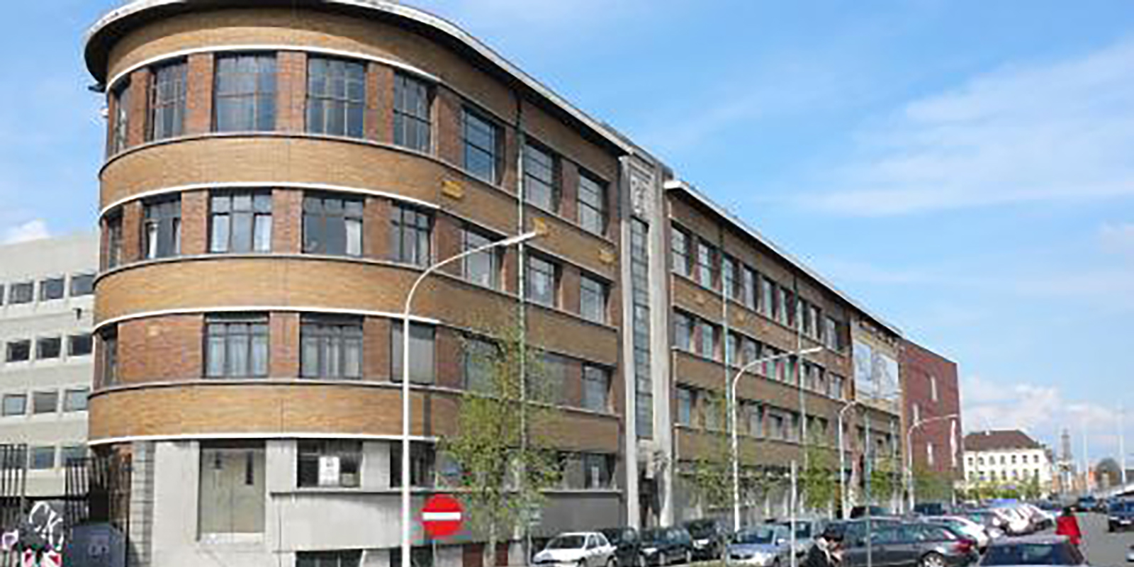 51592493659_9c3a640a9d_o-1