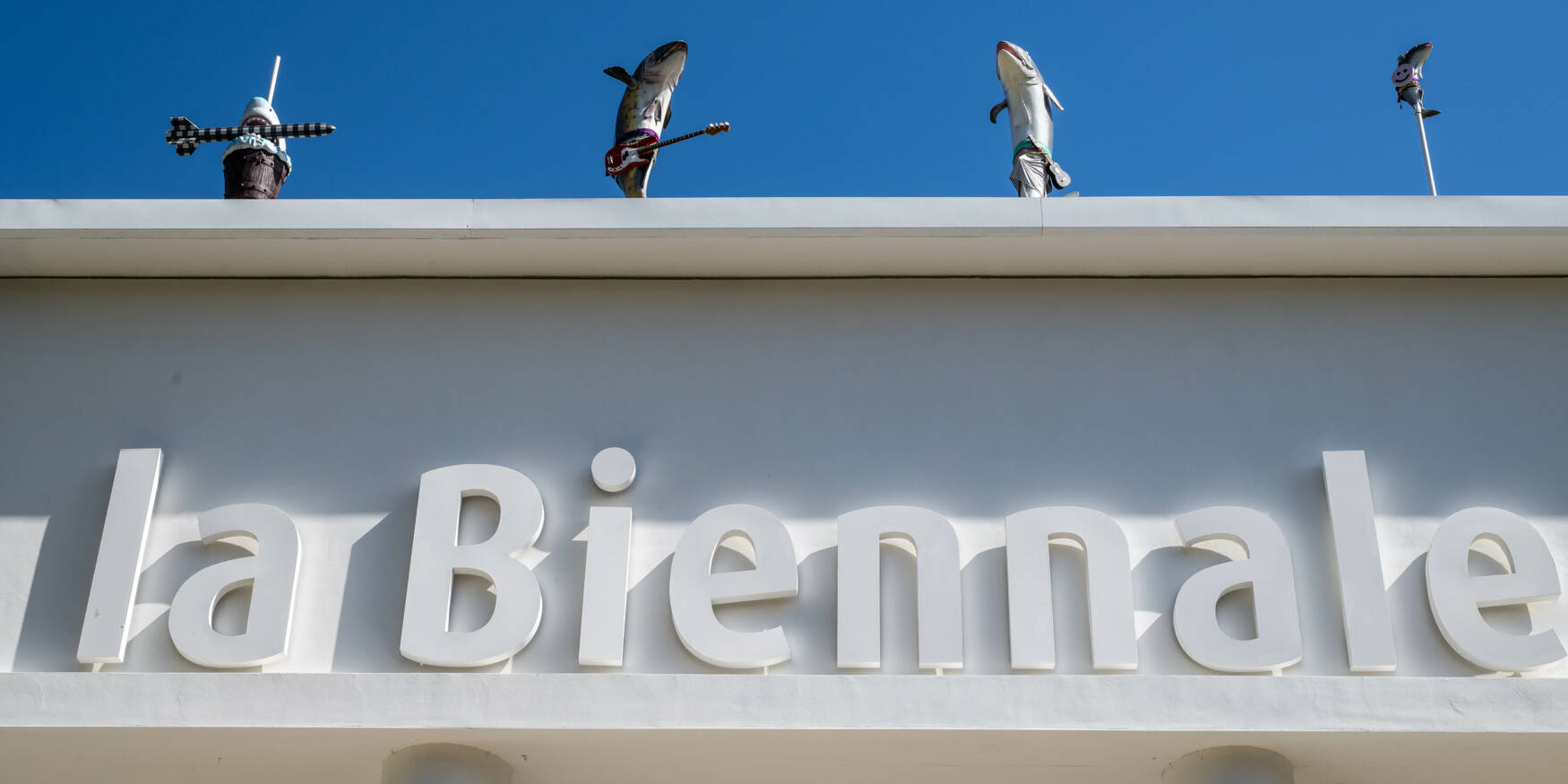 Schriftzug Biennale in Venedig