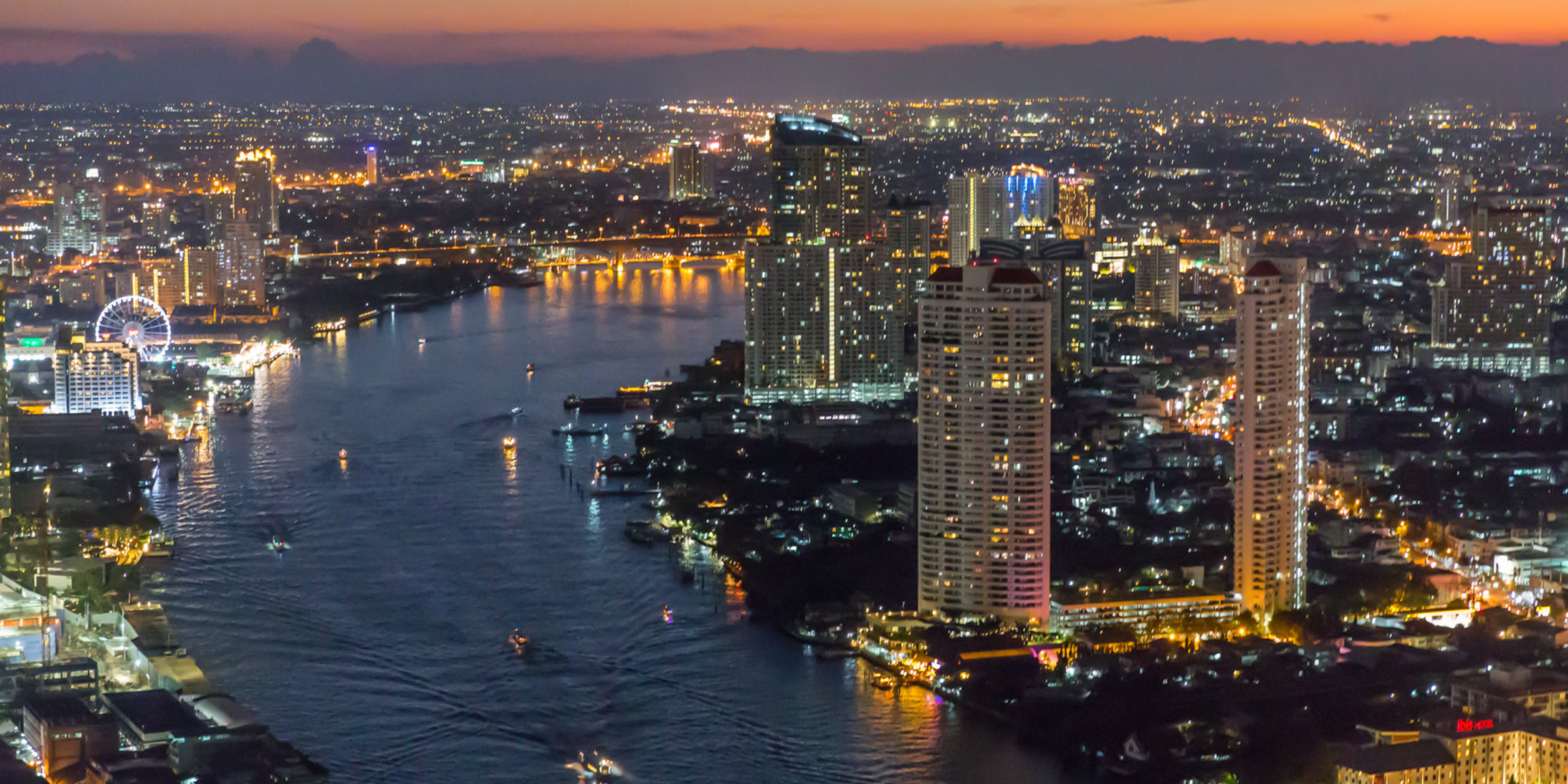 nachtelijk luchtbeeld van Bangkok