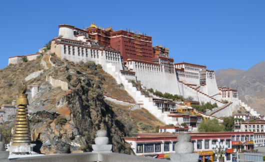 het Potalapaleis in Lhasa, Tibet